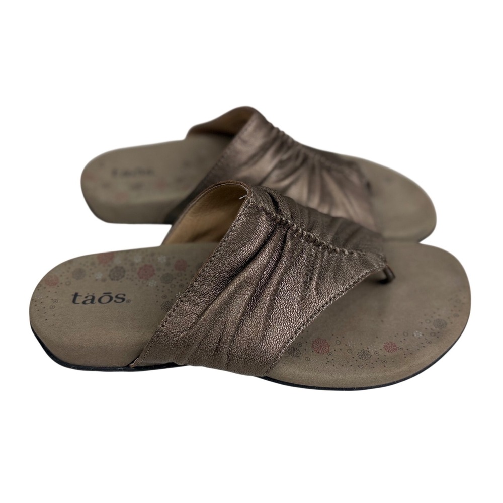 Taos Gift 2 Metallic Bronze Leather Pleated Slide Sandals Womens Size US 7 Boho